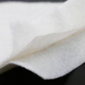 如何区分是买土工膜还是复合土工膜？